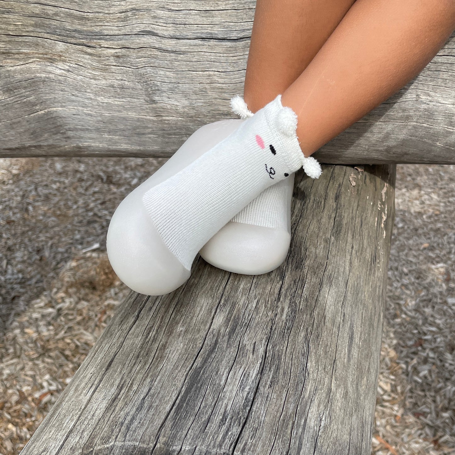 White Bear Pre-walker Baby Shoes