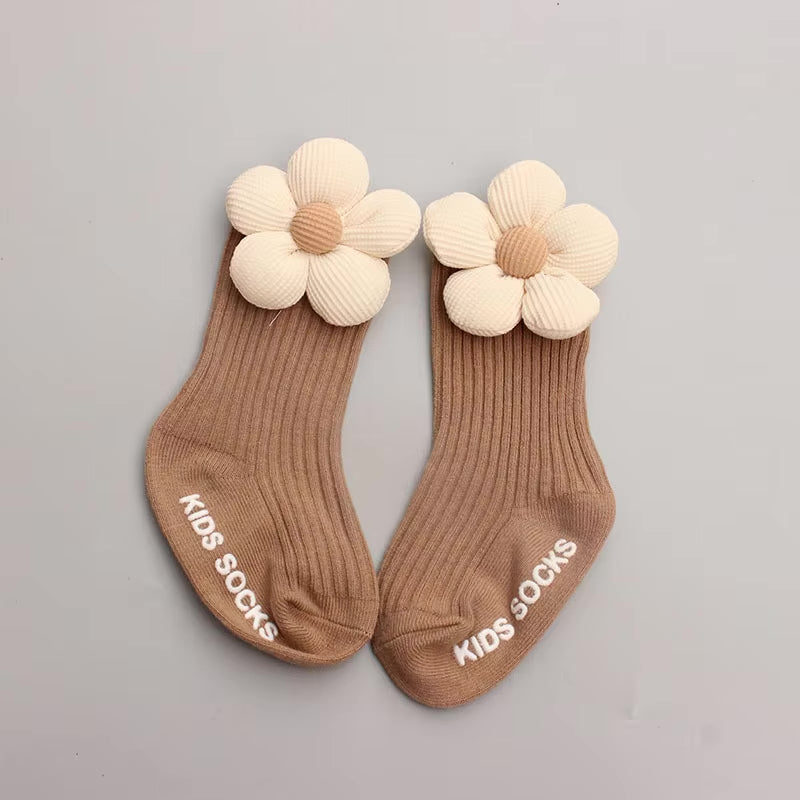 Baby Bonnet &amp; Socks Set