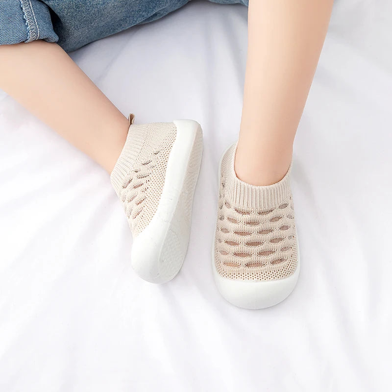 Sand Breathable Mesh Sole Sox