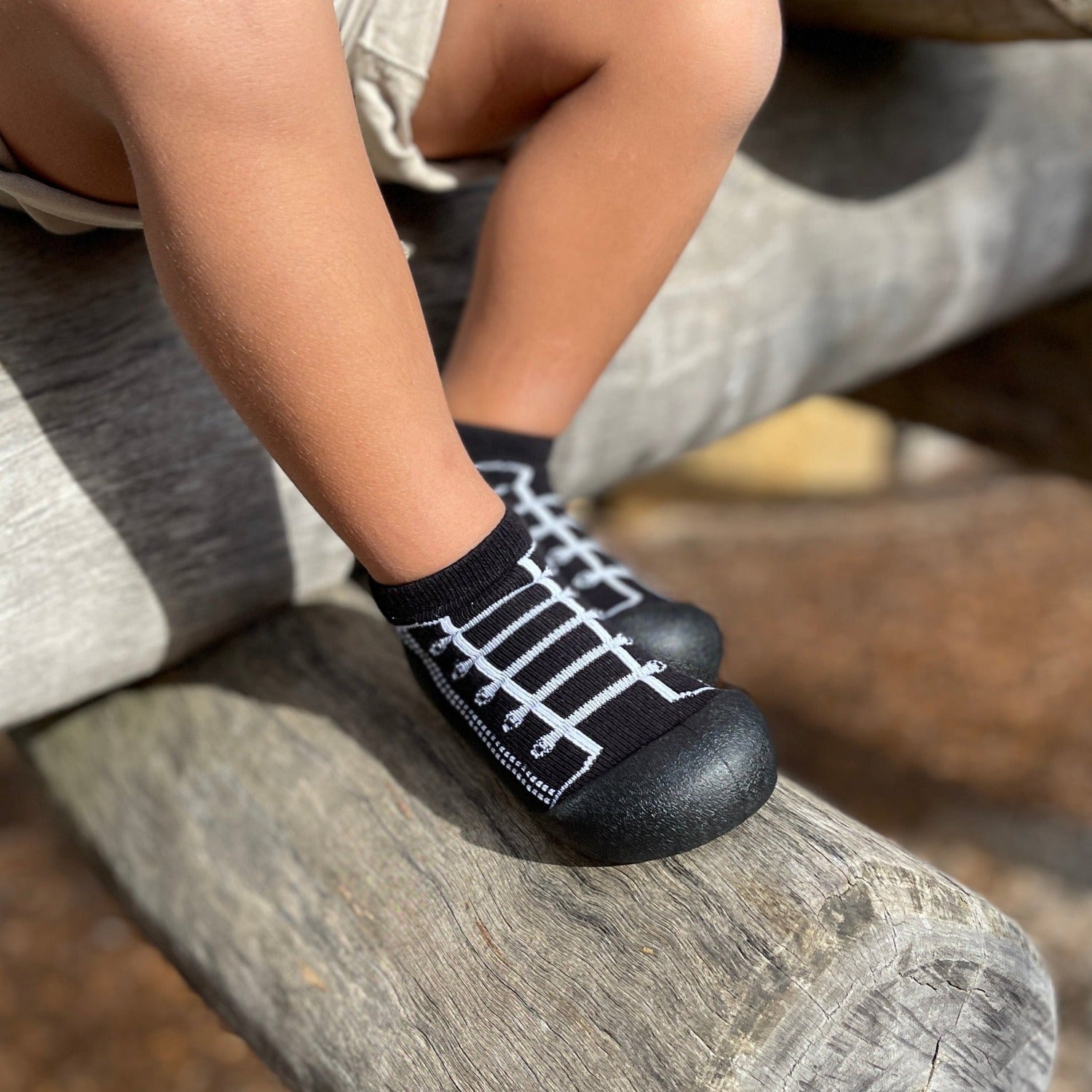Black Laces Sole Sox