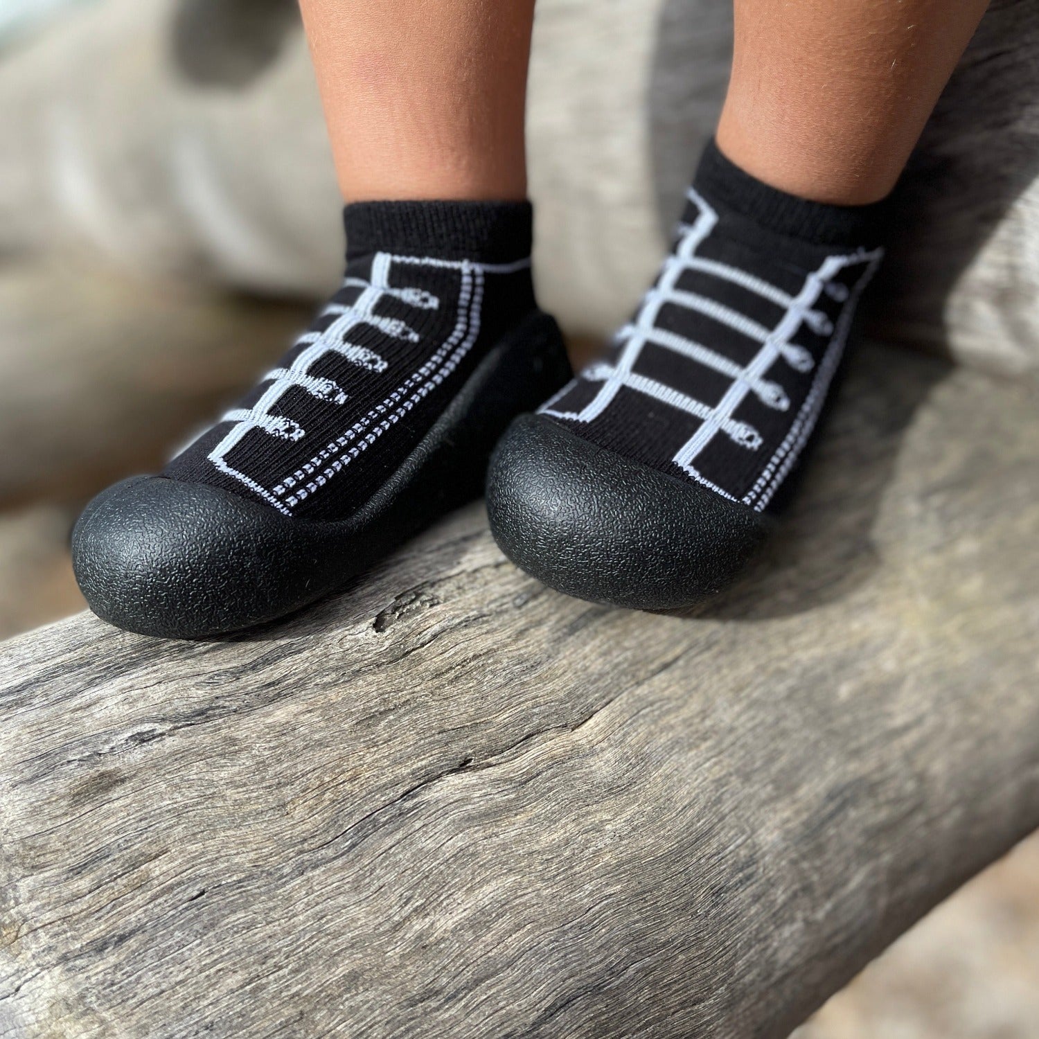 Black Laces Sole Sox